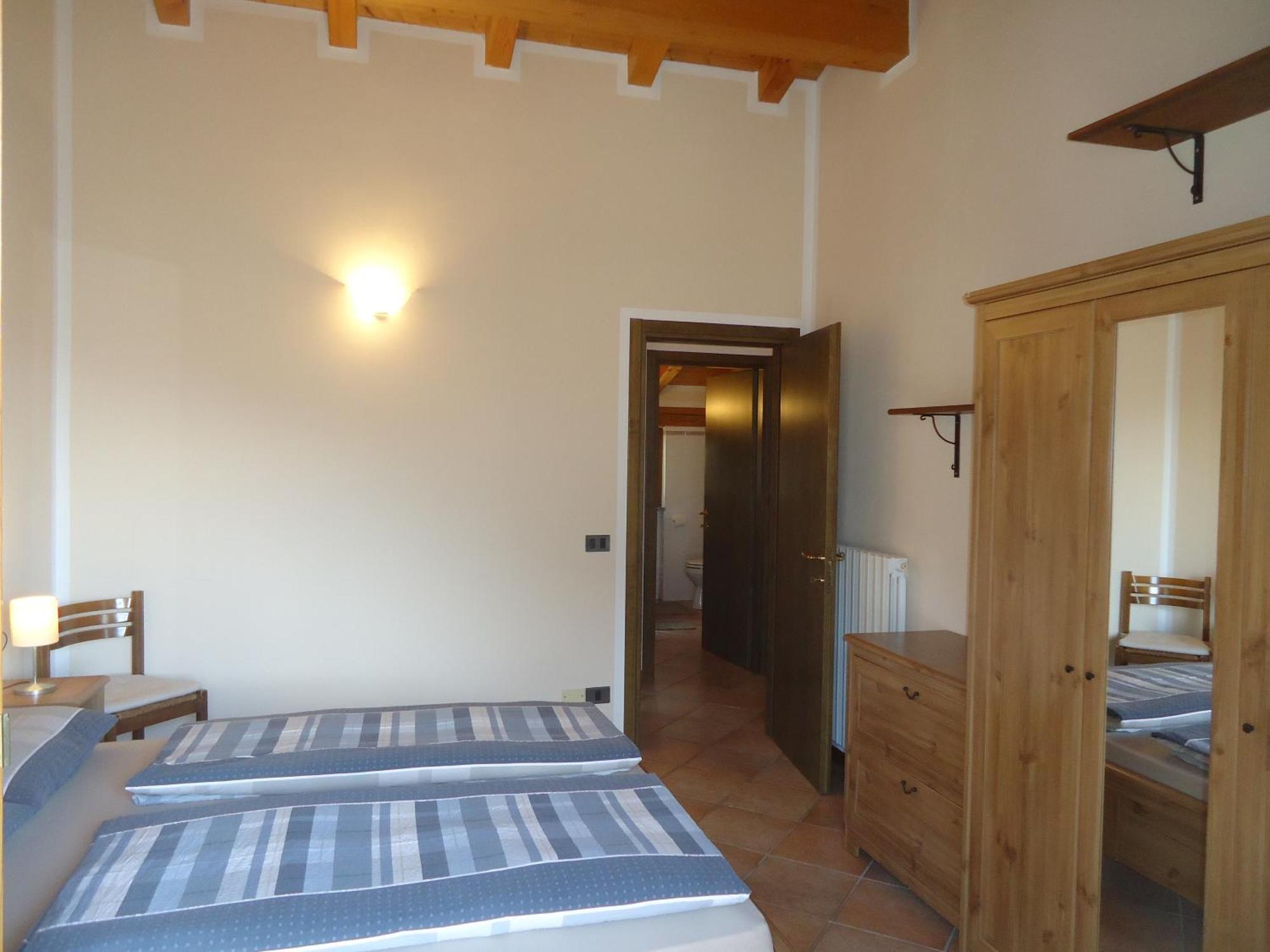 Casa Carla, Bis 4 Personen, Garten, Balkon Mit Blick Auf Den See Und Die Berge Crone Exteriör bild